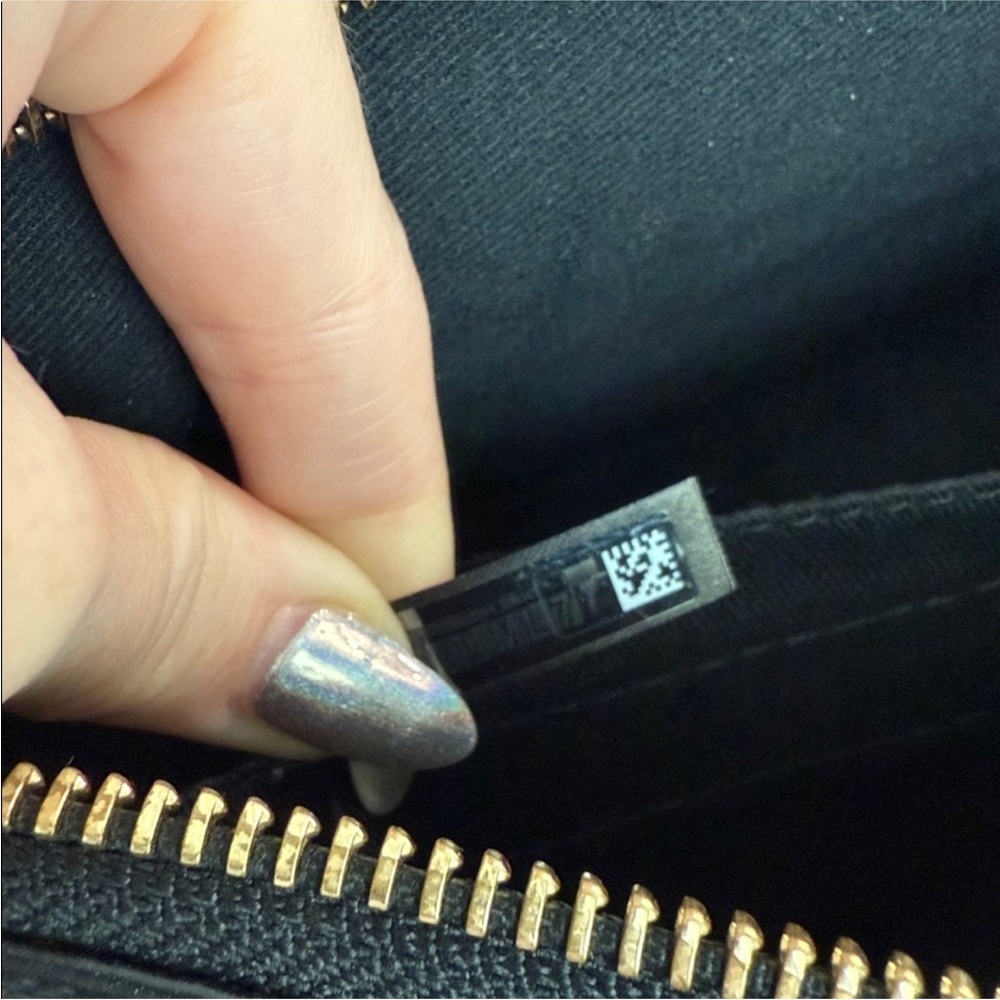See By Chloe Black crossbody Bag - Picture 11 of 12